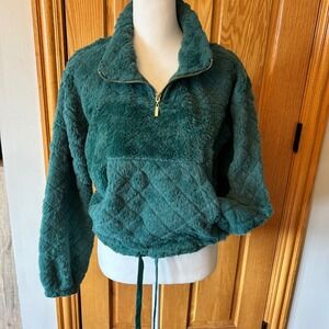 Almost Famous Fuzzy‎ Sherpa Pullover Sweatshirt Quarter Zip - Small